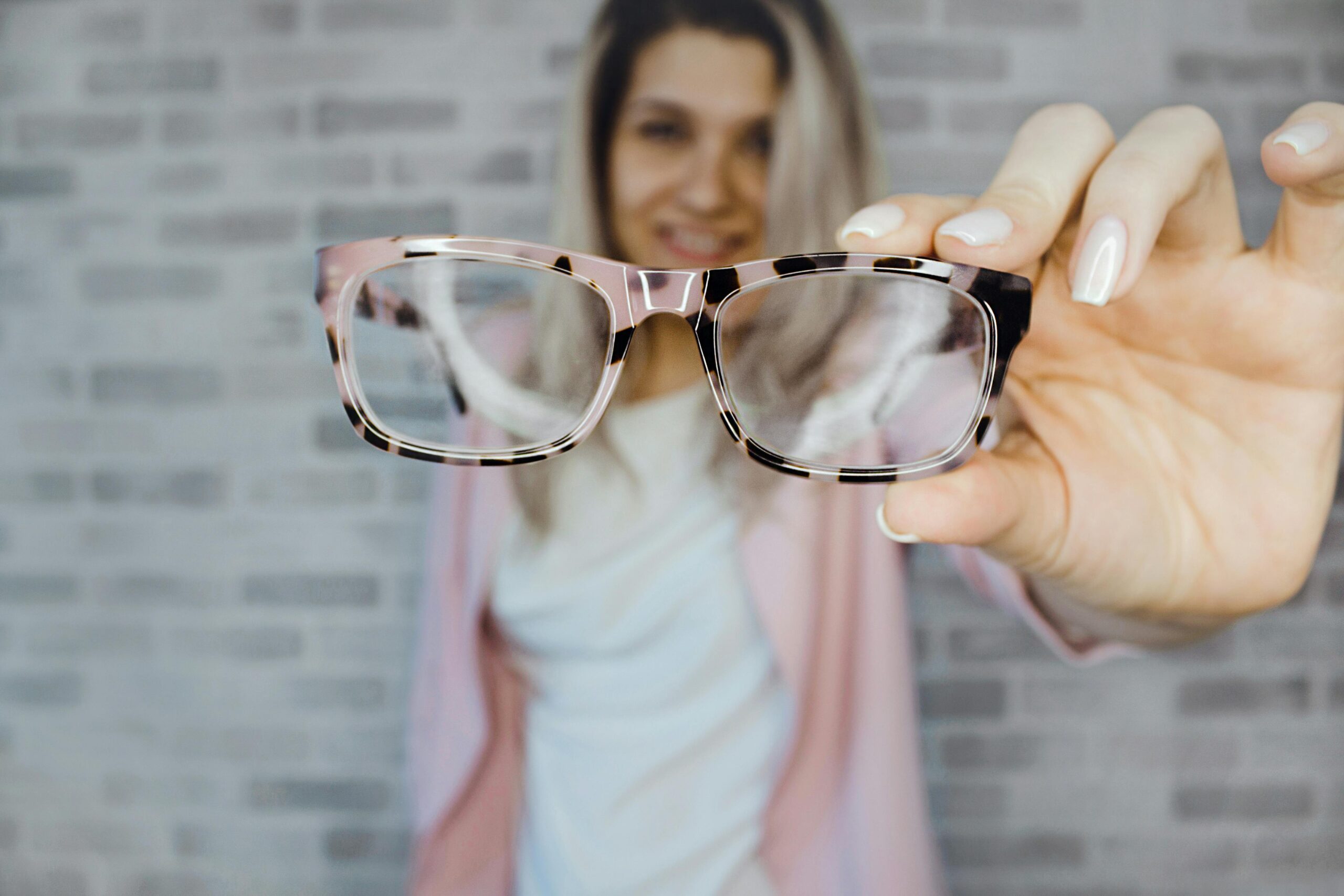 Summer 2024 Eyeglasses Trends Stay Stylish and Protected