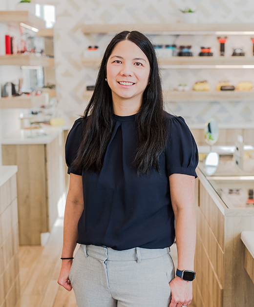 Amblesie_Optometry_Dr Fung